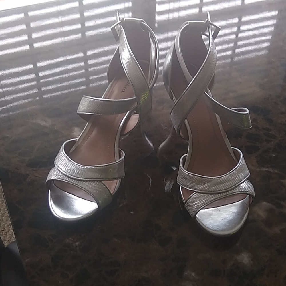 Women's heels